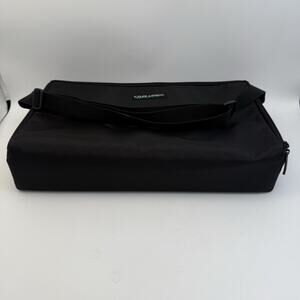 Vintage Case Logic 30 Cassette Tape Carrying Case Holder With Adjustable Strap